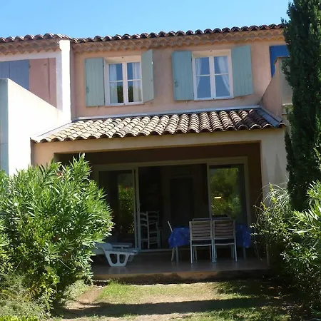 Les Restanques Du Golfe De Saint-tropez / Selexity Grimaud