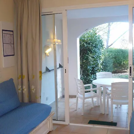 Holiday park Les Restanques Du Golfe De Saint-tropez / Selexity