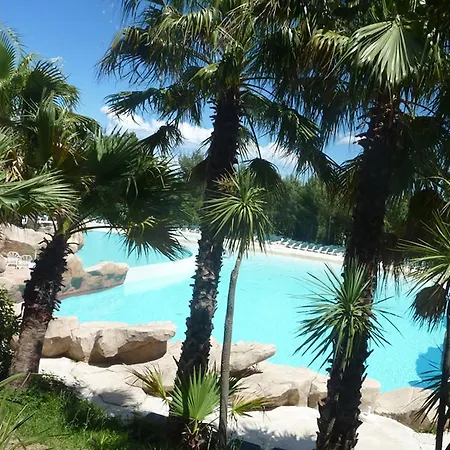 Les Restanques Du Golfe De Saint-tropez / Selexity منتزه العطل